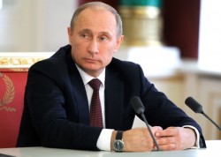 Путин назначил и. о. глав Крыма и Севастополя Путин назначил и. о. глав Крыма и Севастополя